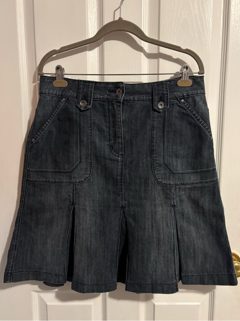 Vintage Pleated Knee Length Denim Skirt